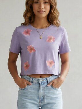 NWOT | Lavender Hibiscus Floral Graphic Print Short Sleeve Crop Top Tee | Small